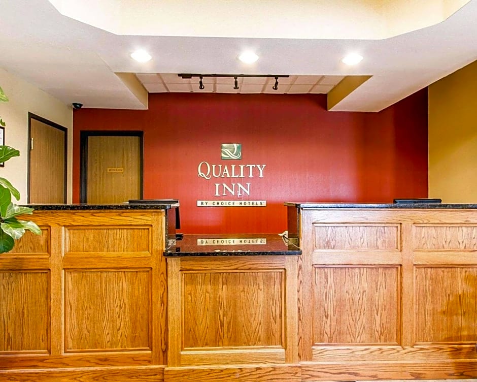 Quality Inn Pontiac