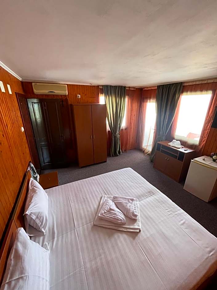 Hotel Capu' Turcului