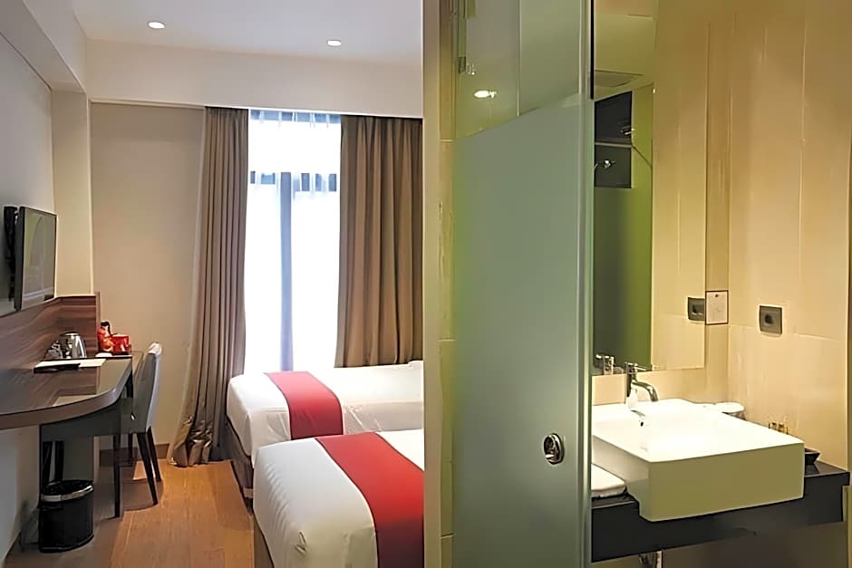 Sotis Hotel Falatehan