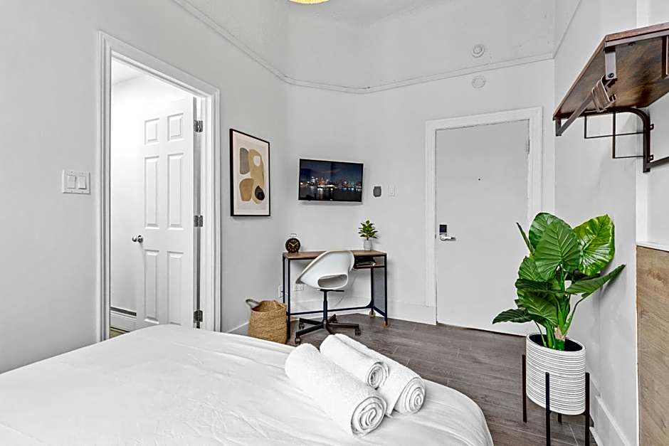 Le Sand & Stone Hotel