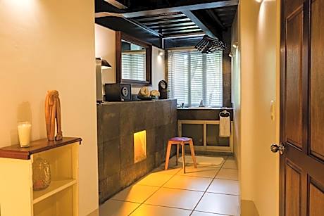 King Suite with Spa Bath