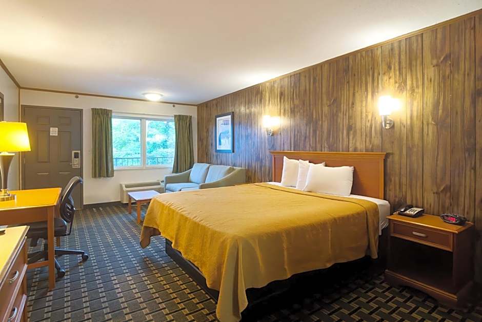 Tennessee Mountain Lodge Riverside by OYO