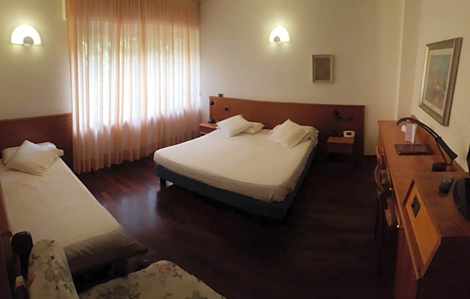 Hotel Ariston