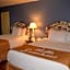 Days Inn by Wyndham Panama City Beach/Ocean Front