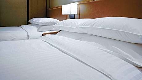2 Queen Beds Nonsmoking