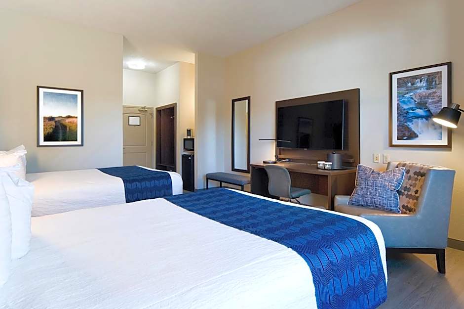 Clubhouse Hotel and Suites - Sioux Falls