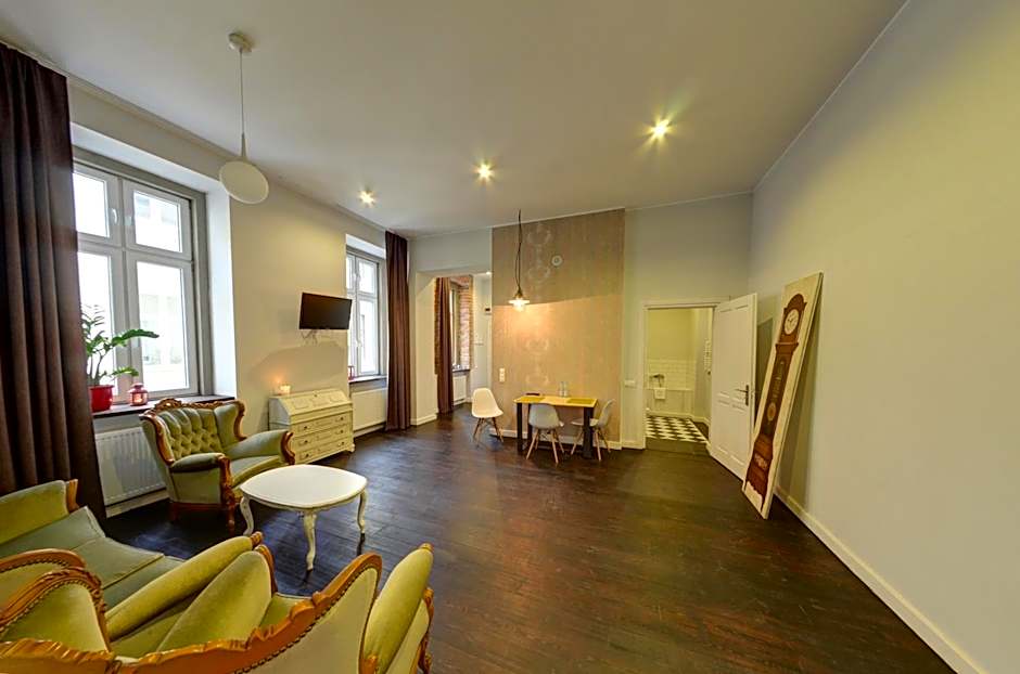 Good Time Aparthotel