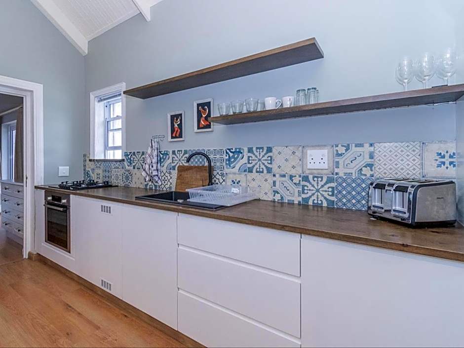 Explorer Guesthouse
