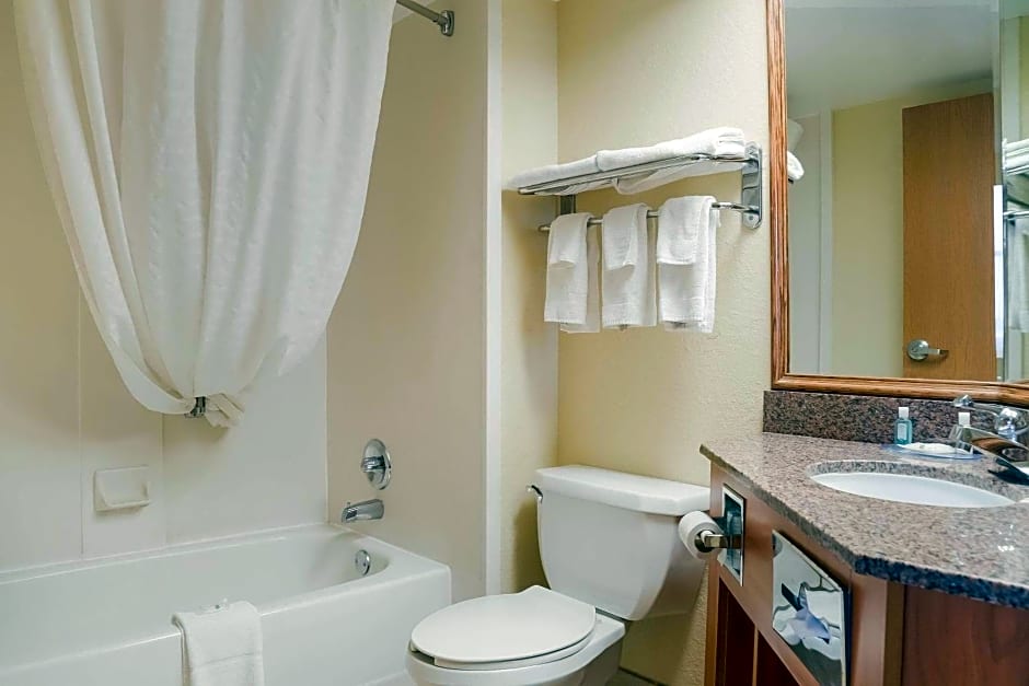 Quality Inn & Suites