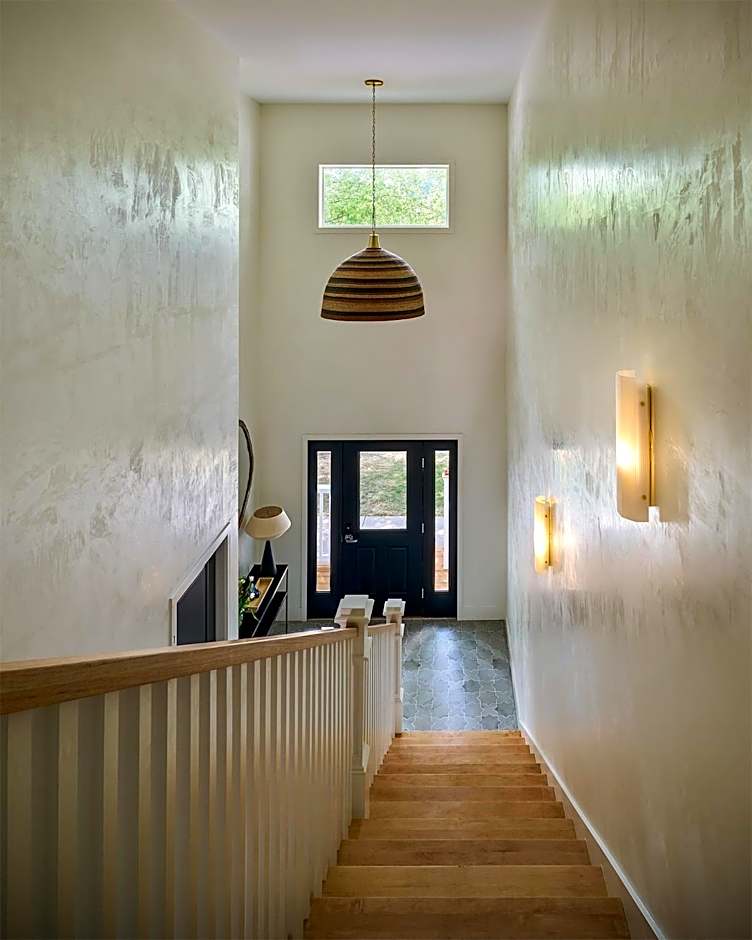 The Neighborhood Hotel New Buffalo