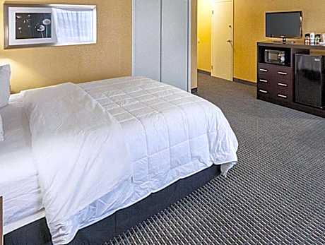 1 King 2 Rooms Conference Suite -Non-Smoking