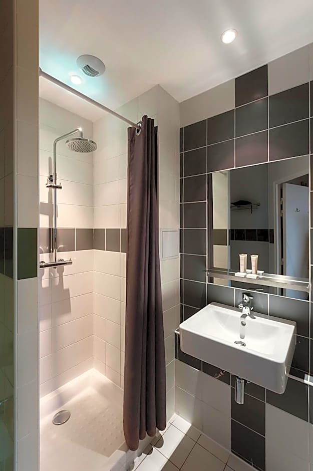 The People Paris Belleville