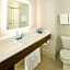 Holiday Inn Express Hotel & Suites Bay City By IHG