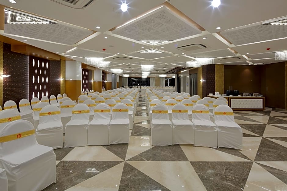 Hotel Pragati The Grand