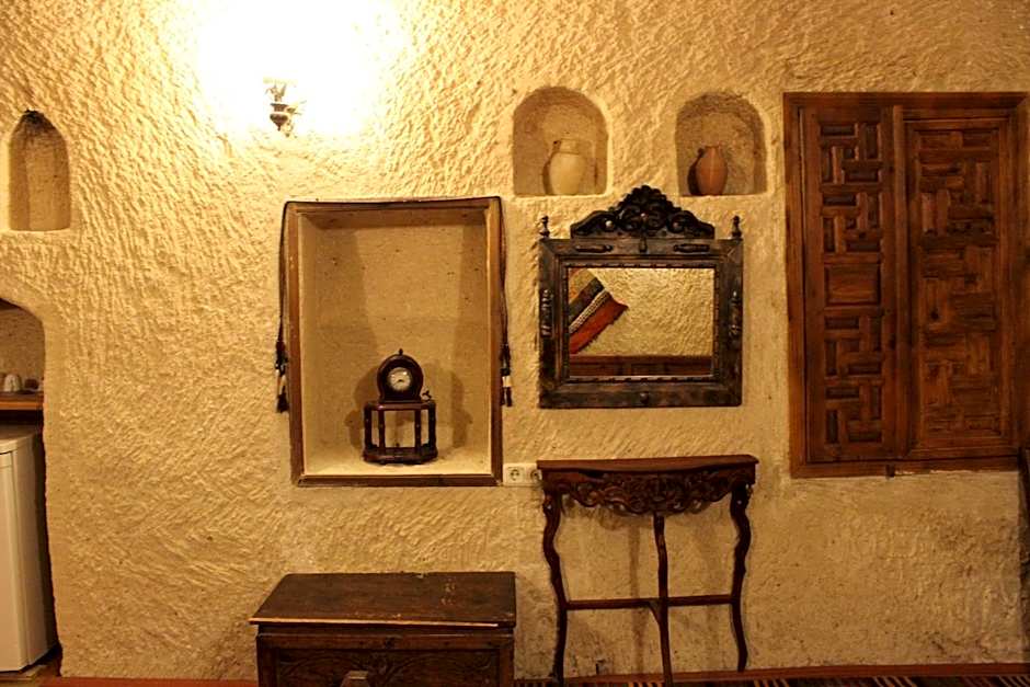 Kismet Cave House