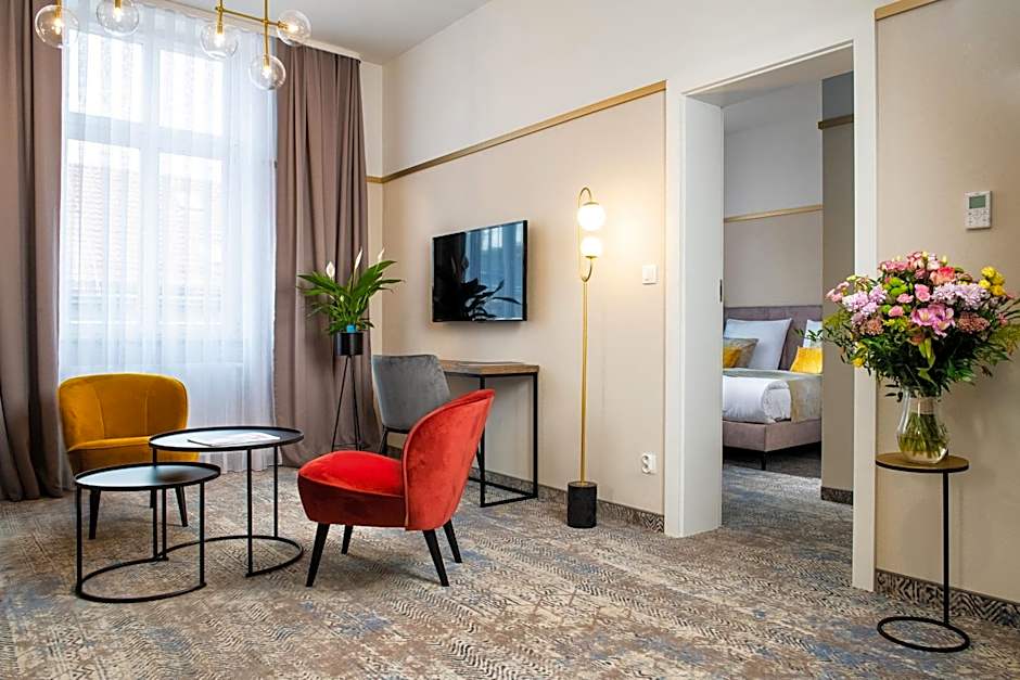 MR67 Mayera Rapaporta