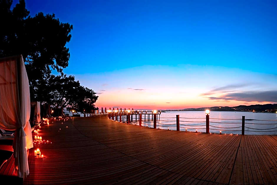 Wome Deluxe Hotel - Halal All Inclusive