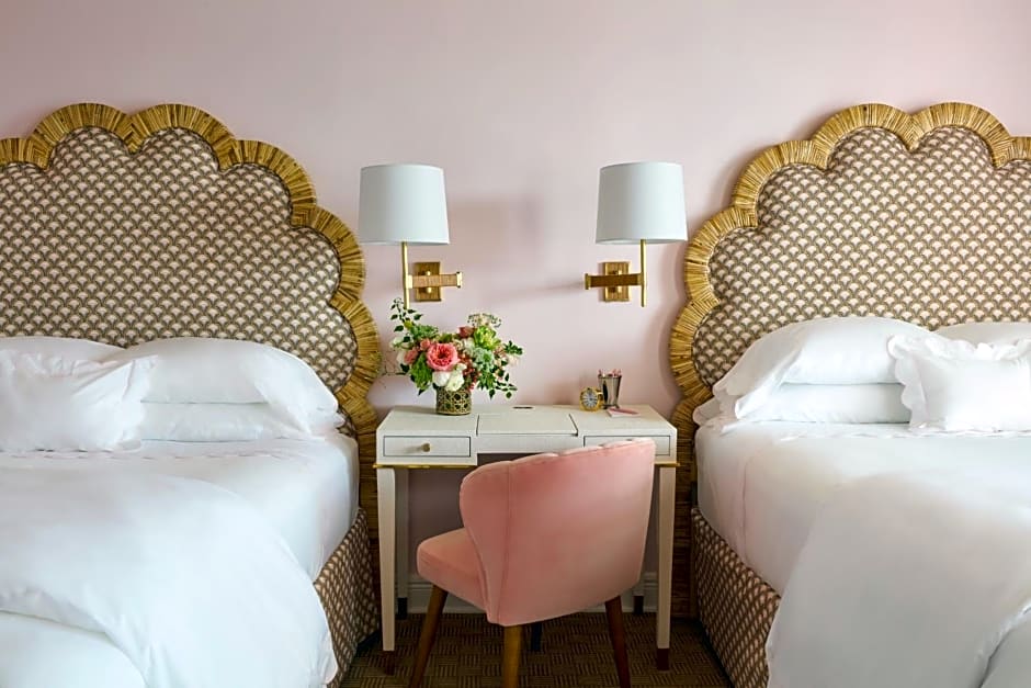 The Colony Hotel