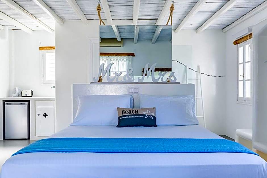 Evlalia Studios & Villas