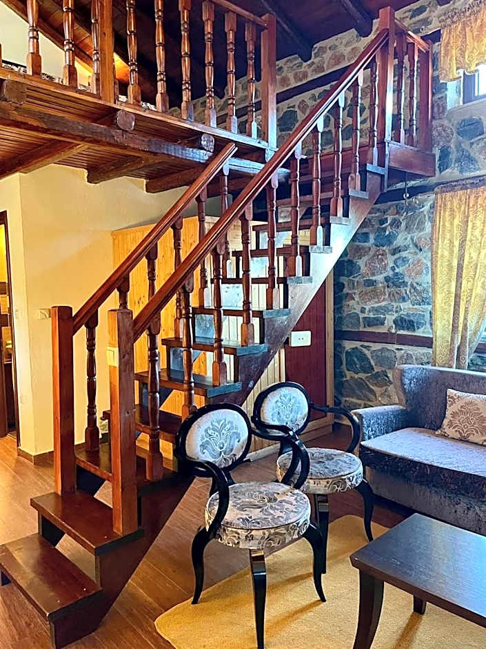 Gioras Hotel