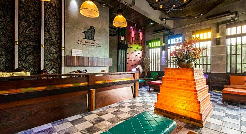 Pak Ping Ing Tang Boutique Hotel