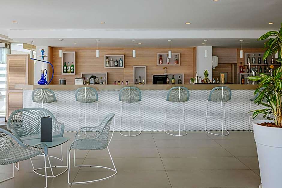 Tasia Maris Sands (Adults Only)