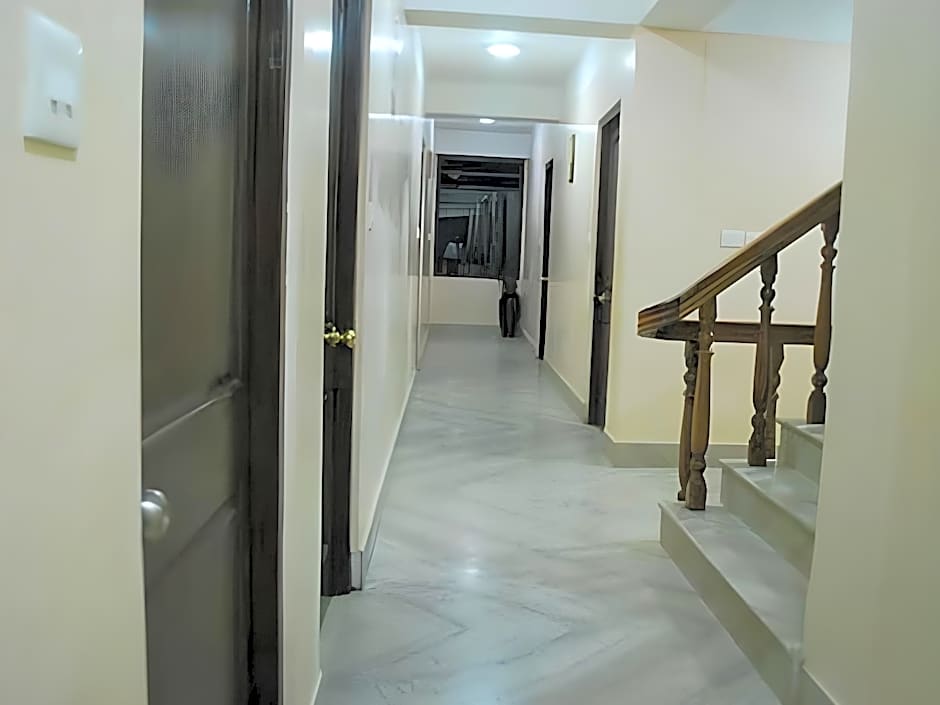 Hotel Royal Residency