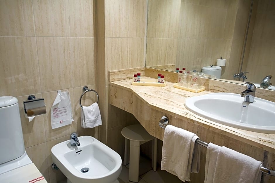 Aparthotel Jardines del Plaza