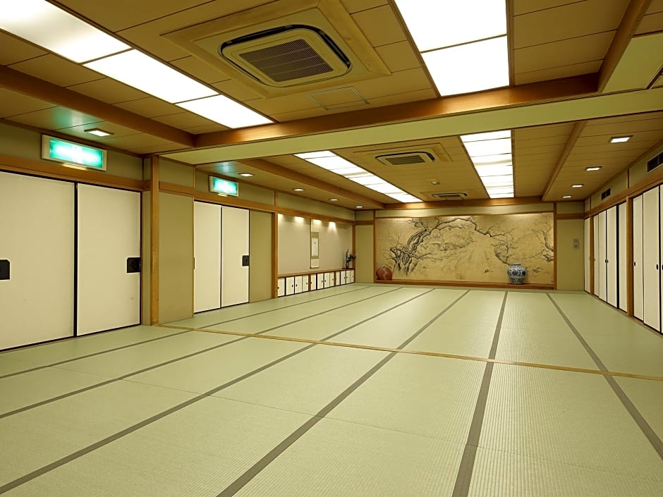 Gion Ryokan Karaku