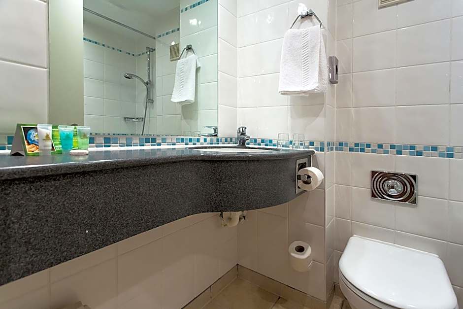 Britannia Leeds Bradford Airport