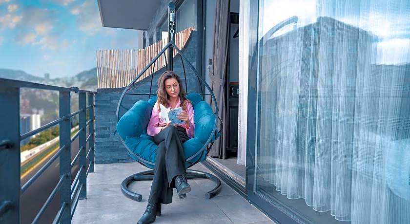 Melanj Airport Hotel