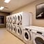Staybridge Suites By Holiday Inn Wisconsin Dells - Lake Delton By IHG