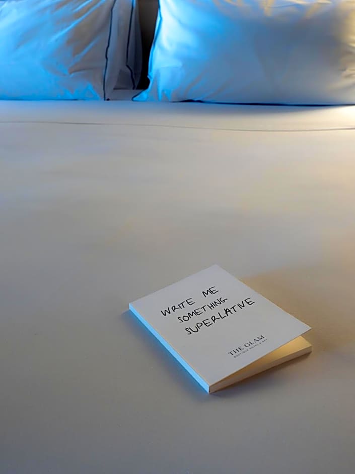 The Glam Boutique Hotel & Apt