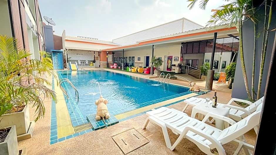 The S.G. Hotel (SHA Certified)