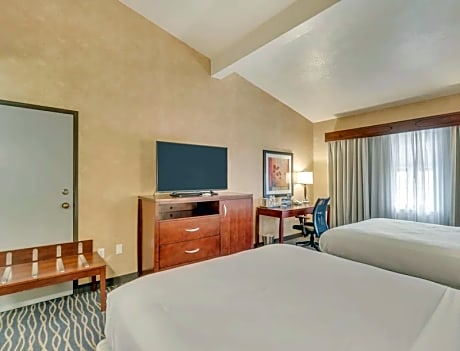 Queen Room - Disability Access/Non-Smoking