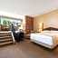 Hawthorn Suites By Wyndham Rome