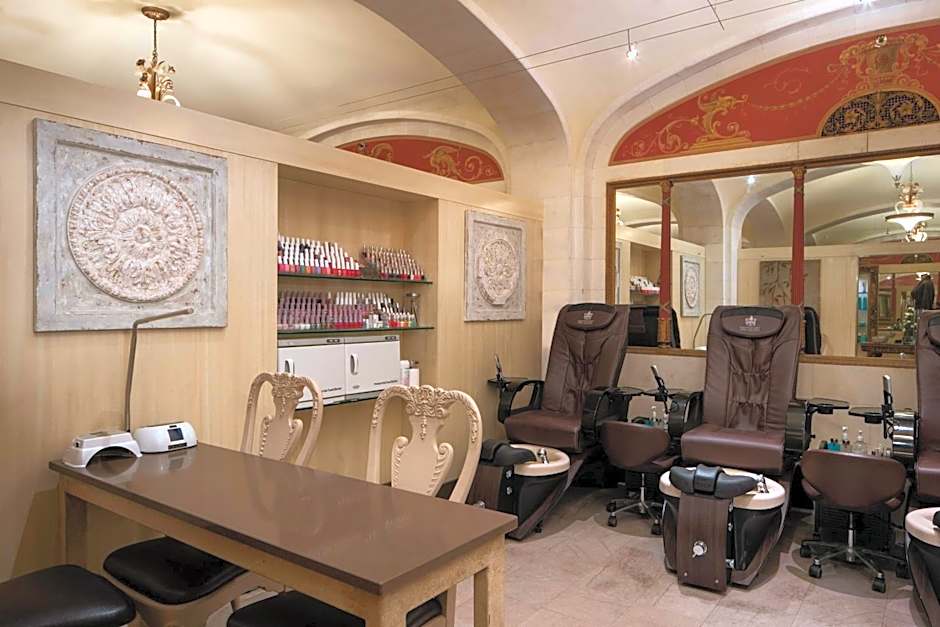 Davenport Hotel, Autograph Collection®