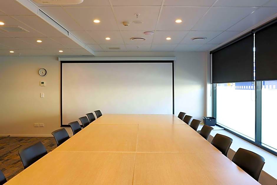 Ramada by Wyndham Wellington Taranaki Street