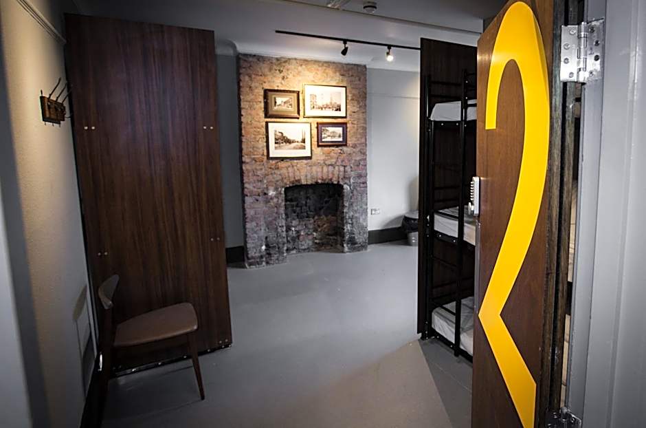 PubLove @ The Crown, Battersea