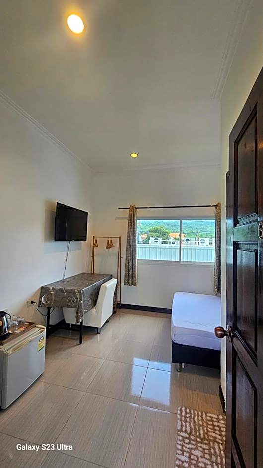 Passion Nai Harn Guesthouse