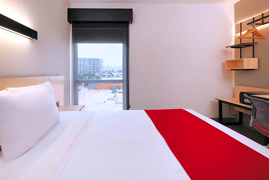 City Express Plus by Marriott Ciudad de México Mundo E