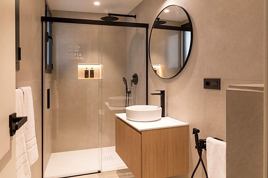 Puerta Catedral Suites