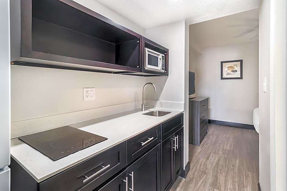 SureStay Hotel by Best Western Virginia Beach Royal Clipper