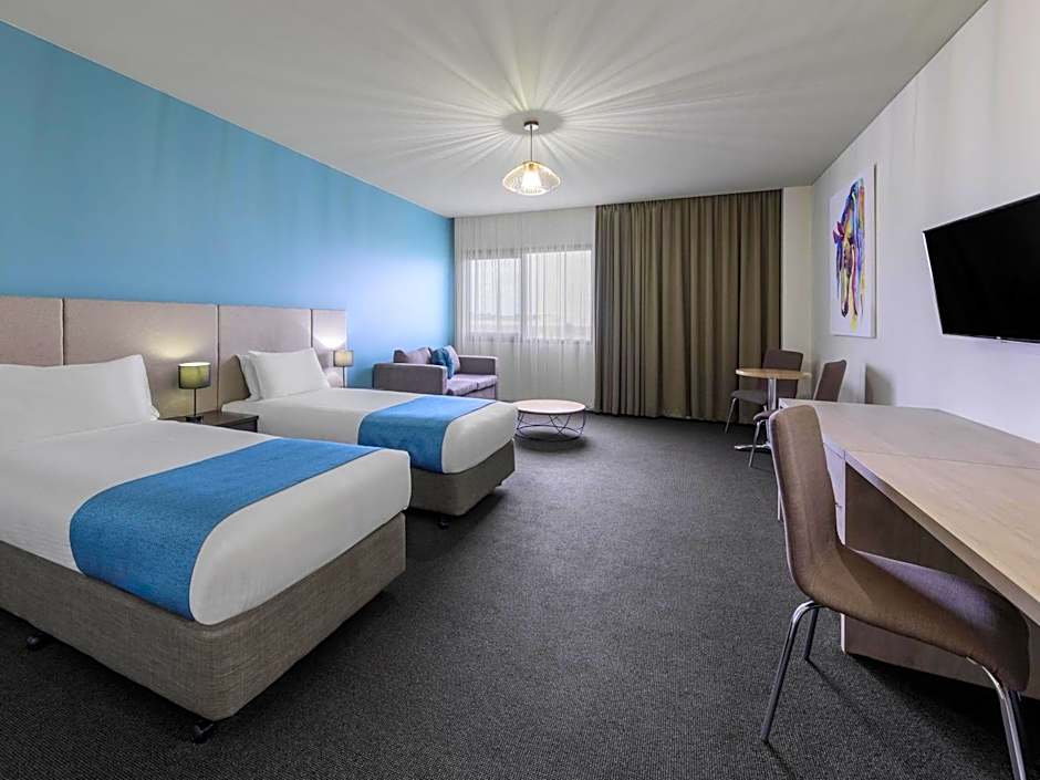Mantra Melbourne Melton