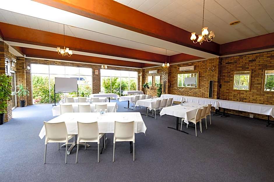 Smart Motels Bert Hinkler Bundaberg
