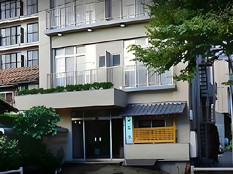 Yudanaka Onsen Shimaya