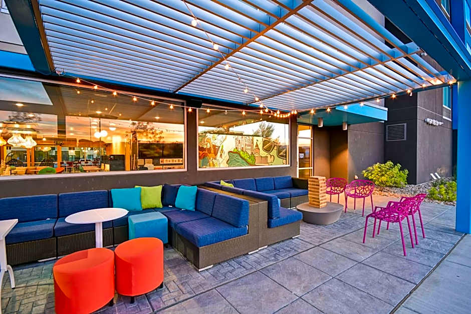 Tru By Hilton Salt Lake City Airport