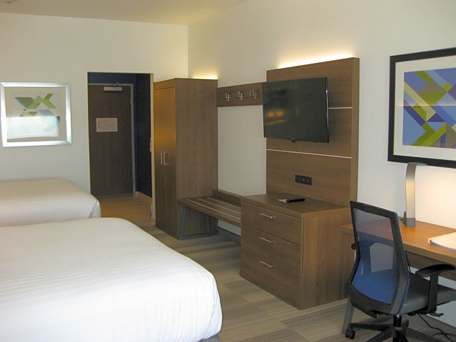 Holiday Inn Express & Suites - Houston NW - Cypress Grand Pky, an IHG Hotel