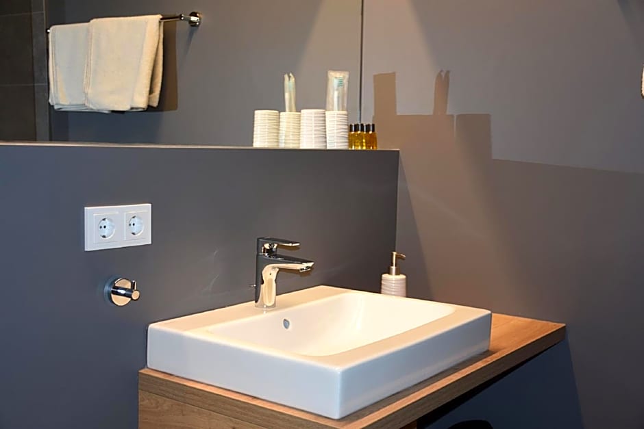 GästeHAUS & HOFladen Familie Öllerer