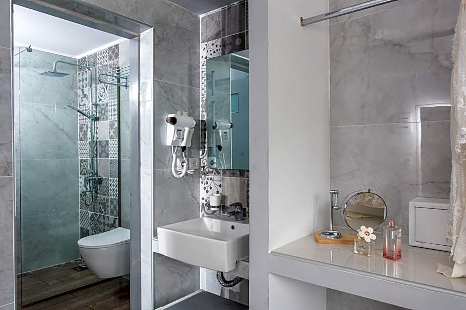 I Candy Malia by Estia